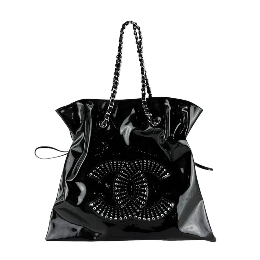 シャネル CHANEL ショルダーバッグ パテントレザー ブラック レディース【中古】 z10537