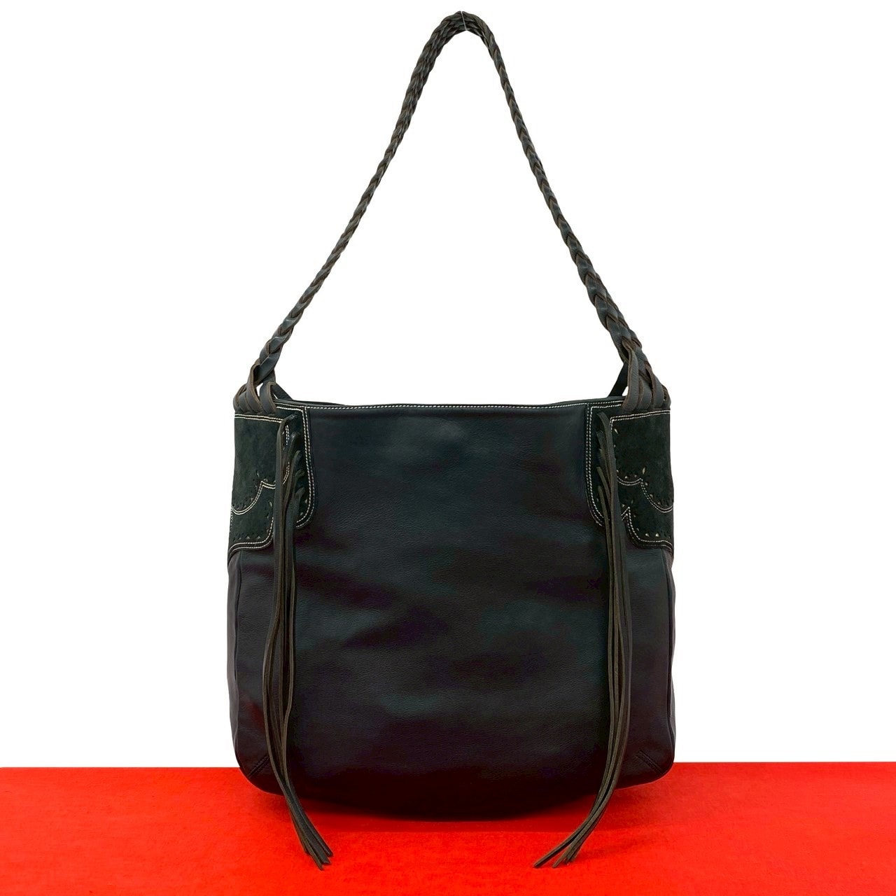 LOEWE ロエベ フリンジ レザー ショルダーバッグ ブラック
 34500