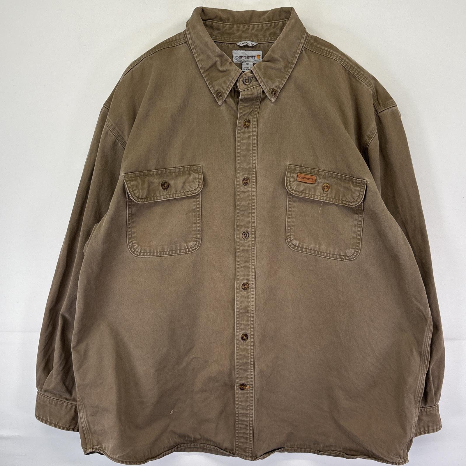 古着 カーハート Carhartt 長袖 ワークシャツ ボタンダウン 胸ポケ ワンポイントロゴ 大きいサイズ 2XL  ブラウン メンズ