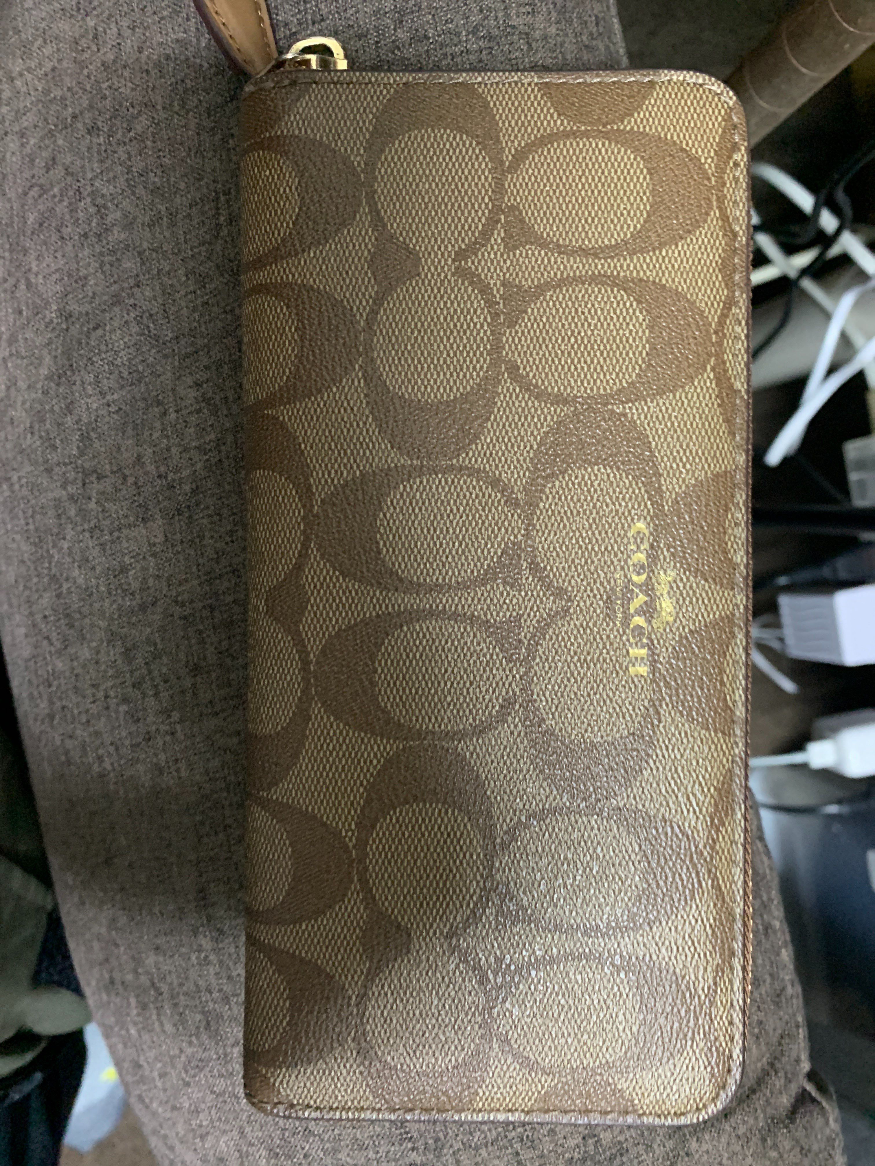 コーチ 財布