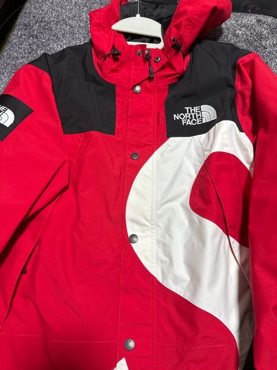 Supreme x The North Face S Logo Mountain Jacket "Red"