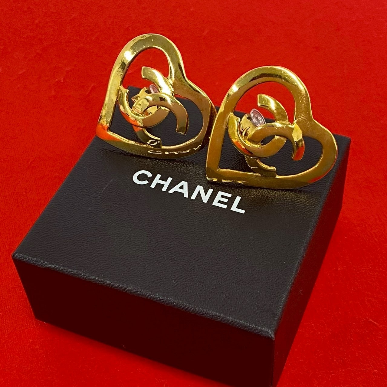 CHANEL シャネル ココマーク ハートモチーフ GP イヤリング ゴールド
 497ca