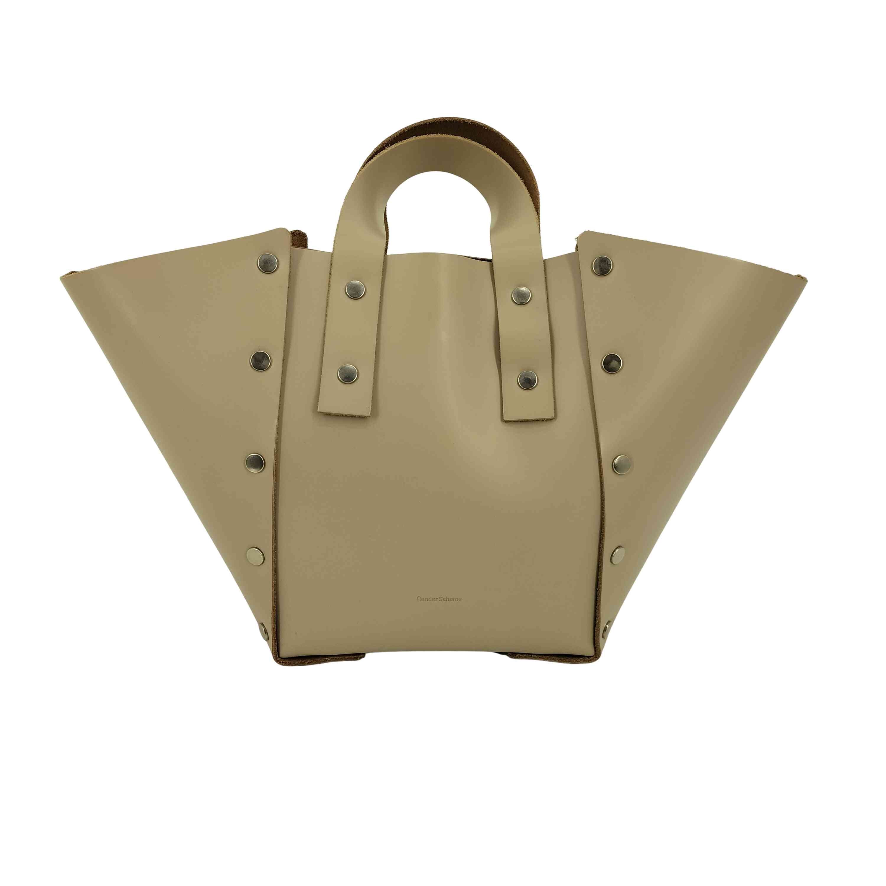 アッセンブル ワイド ハンド バック【1142137607031】