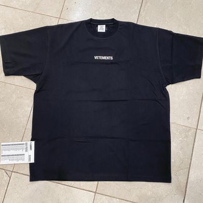 ヴェトモン ロゴラベル Tシャツ 未使用 Sサイズ 大きめ