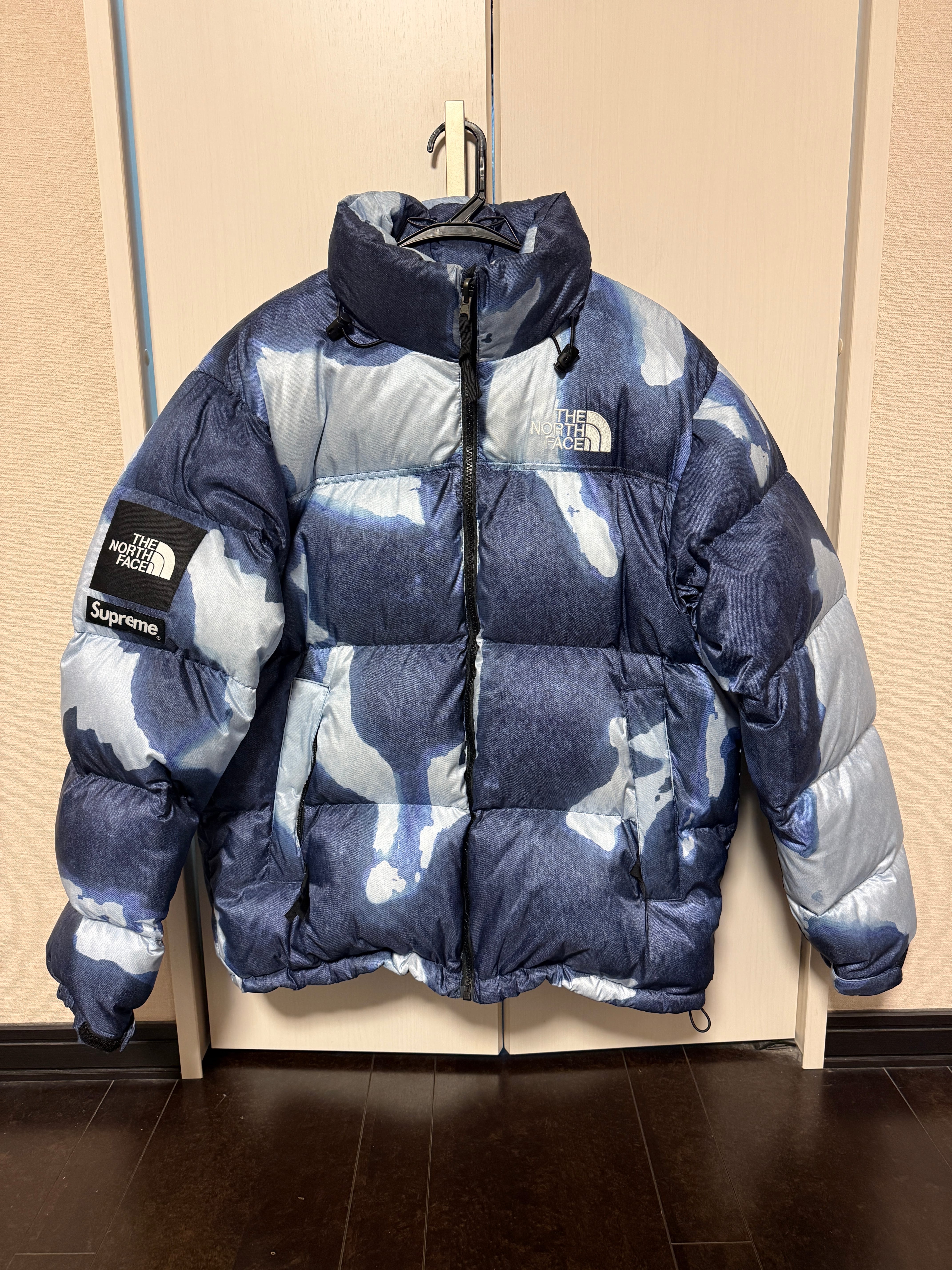 Supreme x The North Face Bleached Denim Print Nuptse Jacket "Indigo"