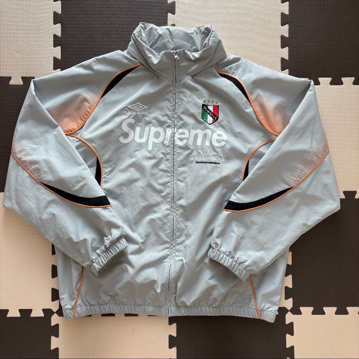 Supreme x Umbro Track Jacket "Grey"