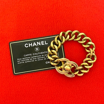 CHANEL シャネル ココマーク GP ブレスレット ゴールド
14540