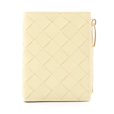 ボッテガヴェネタ BOTTEGA VENETA イントレチャート 二つ折り財布 財布 ラムスキン(羊革) レディース イエロー系 707601VCPP37406 【中古】