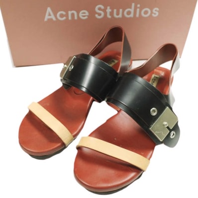 Acne Studios アクネストゥディオズ イタリア製 Ade レザーストラップサンダル 37(23.5cm) BLACK/DESERT 定価65,880円 シューズ g26248