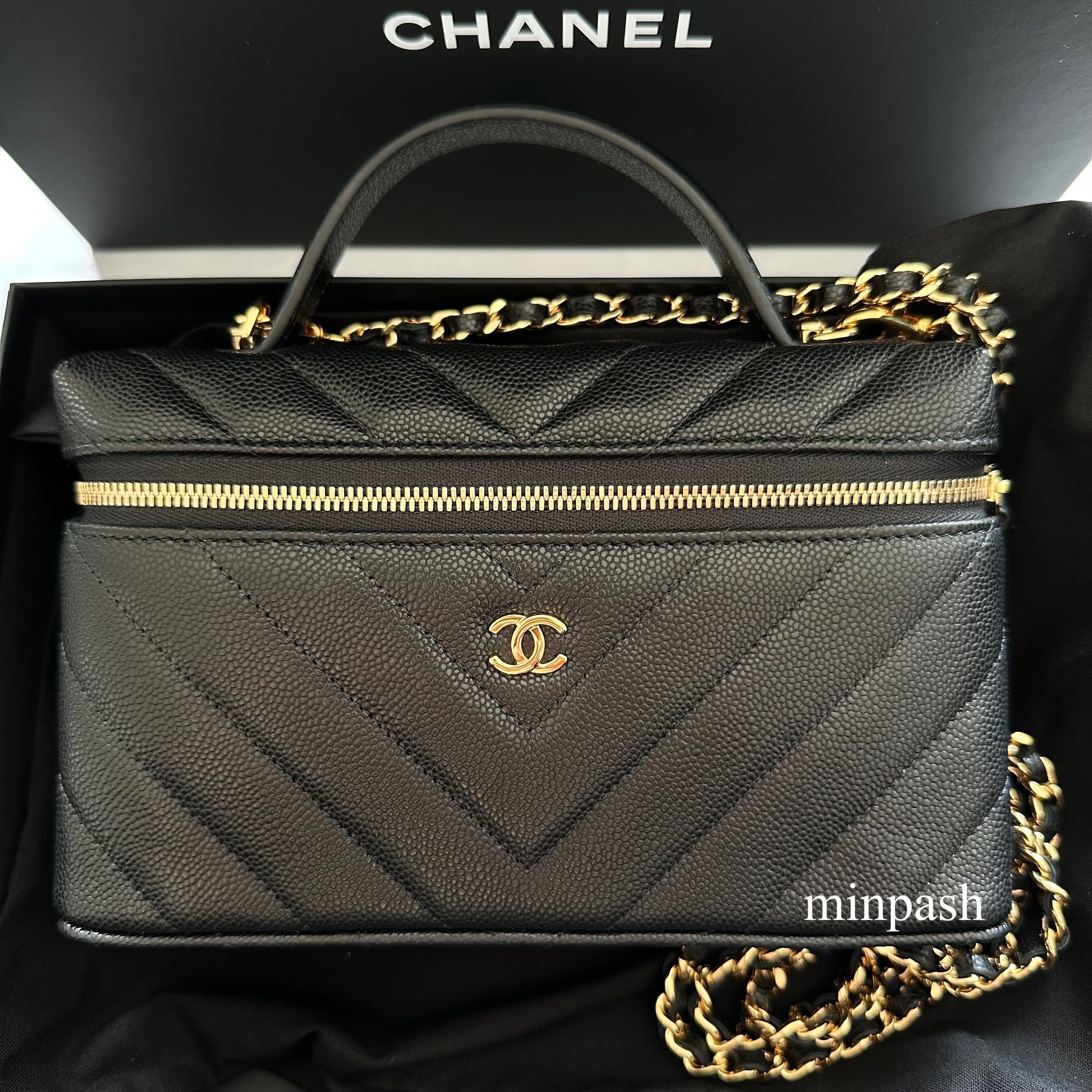 CHANEL ♡ 上品 チェーンヴァニティバニティバッグ 黒 新品