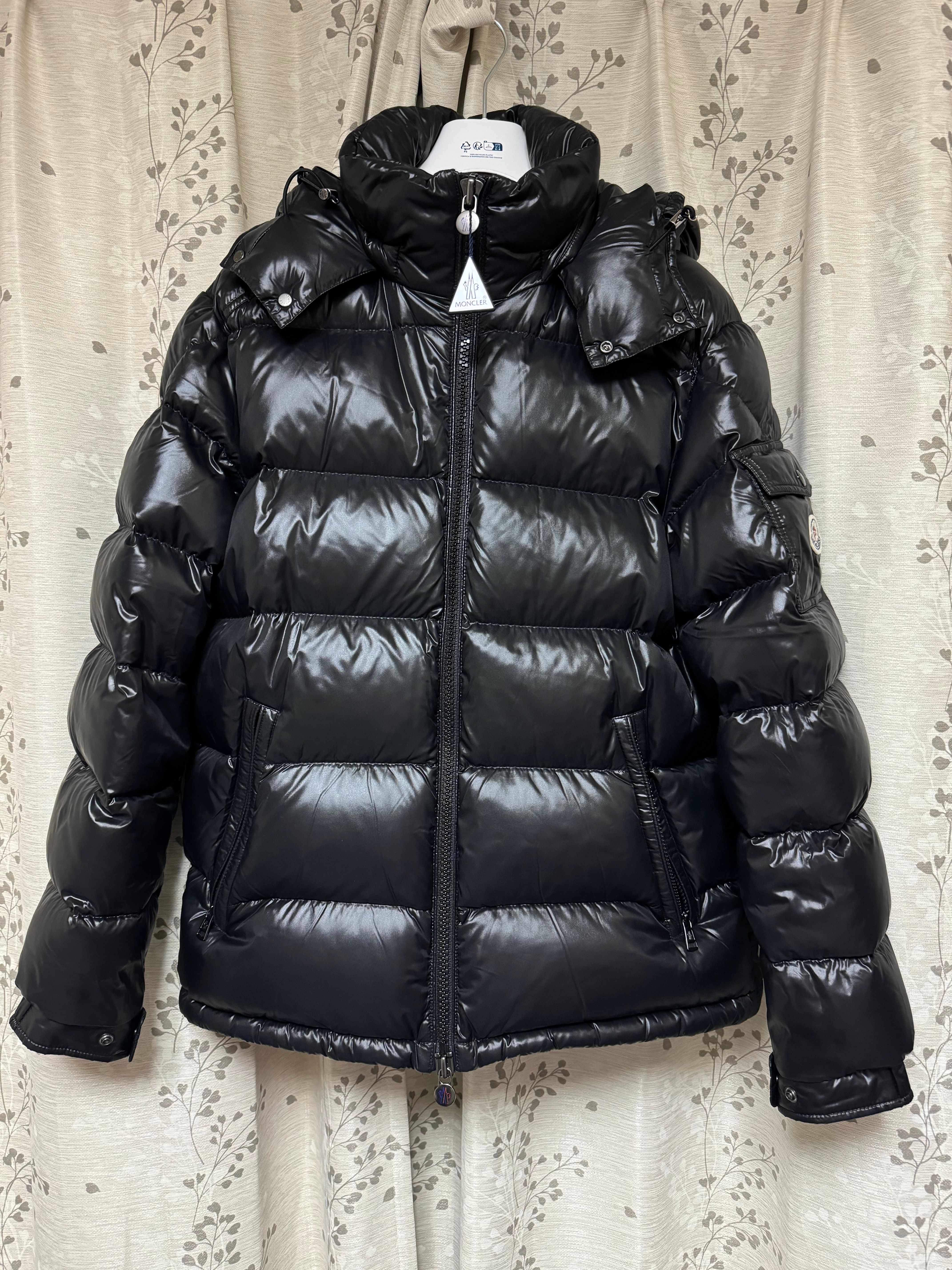 MONCLER Maya Short Down Jacket "Black"