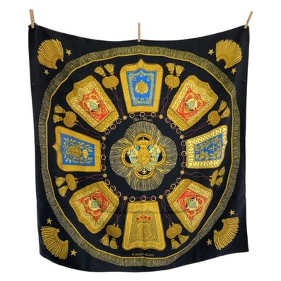 美品 HERMES エルメス Poste et Cavalerie カレ90 ブラック マルチカラー シルク スカーフ 602383 【中古】