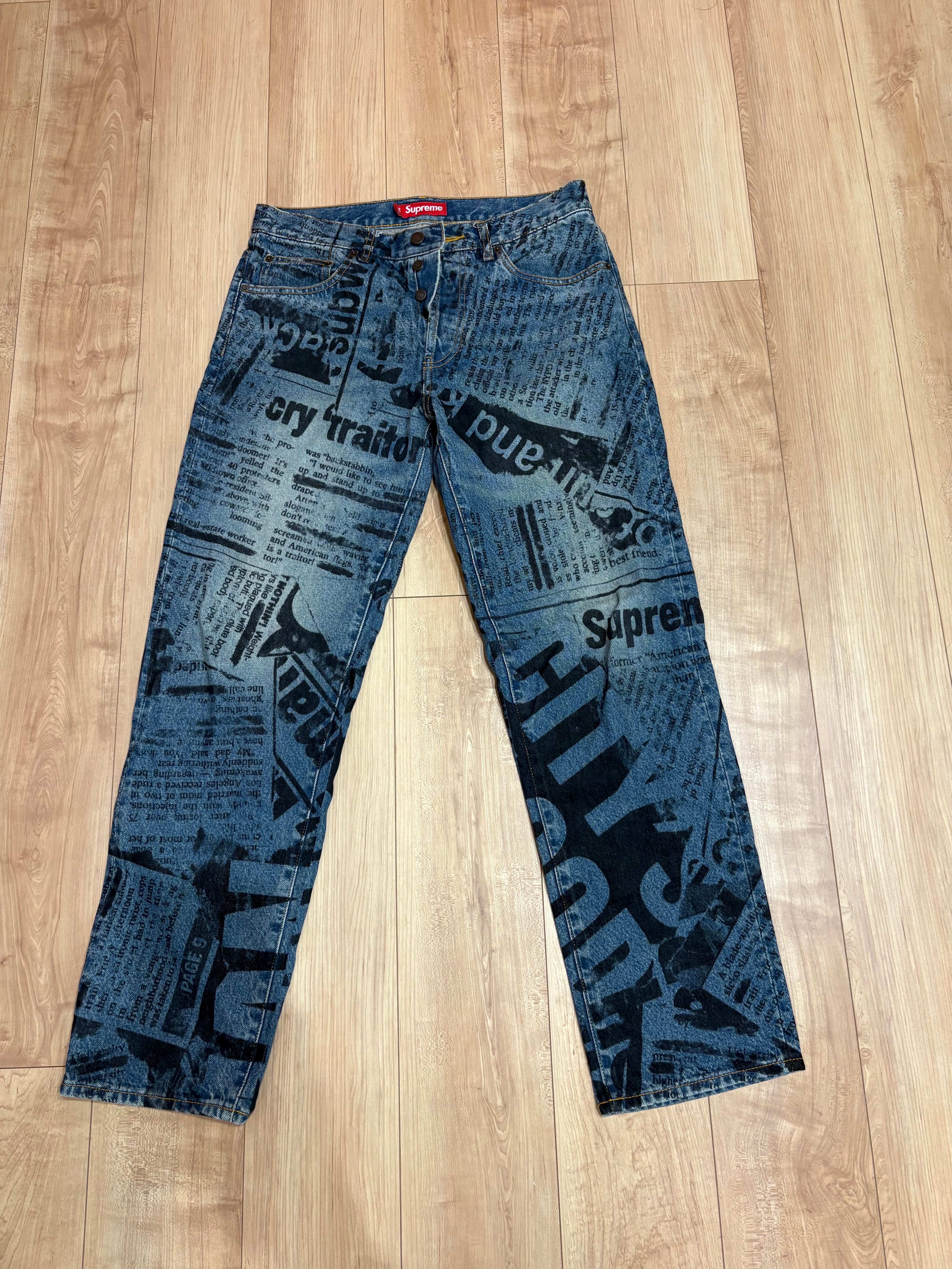 Supreme Regular Jean "Newspaper" (25SS)