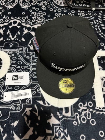 Supreme No Comp Box Logo New Era "Black"