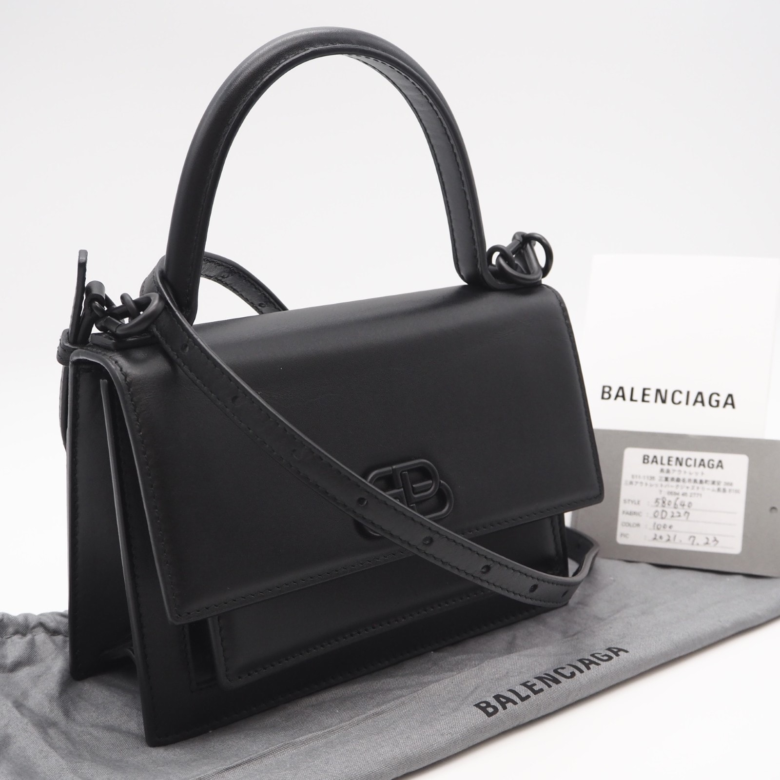 美品 BALENCIAGA バレンシアガ BBロゴ シャープXS 580640 2wayハンドバッグ ブラック カーフレザー レディース