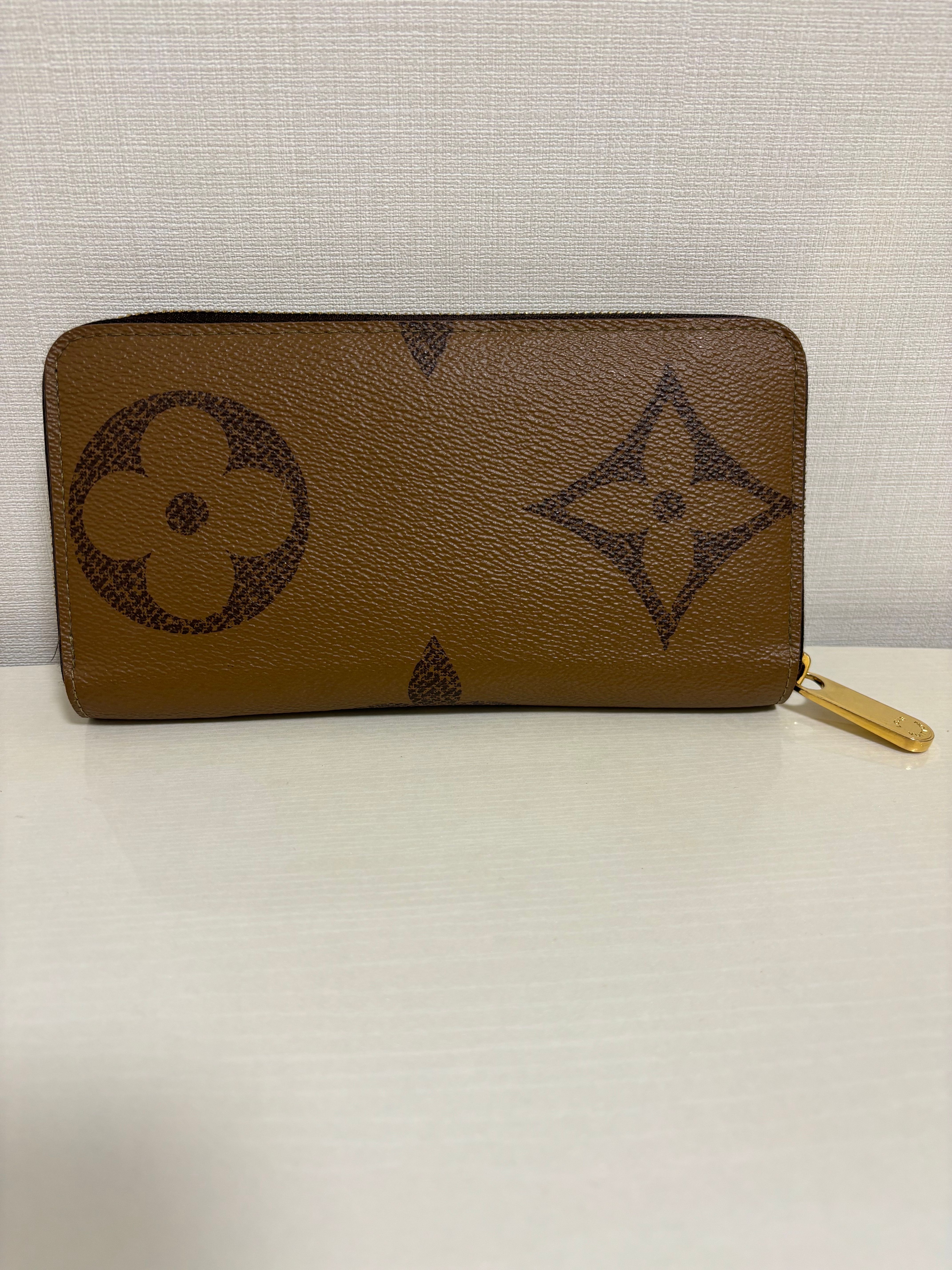 Louis Vuitton Zippy Wallet Monogram Giant Reverse