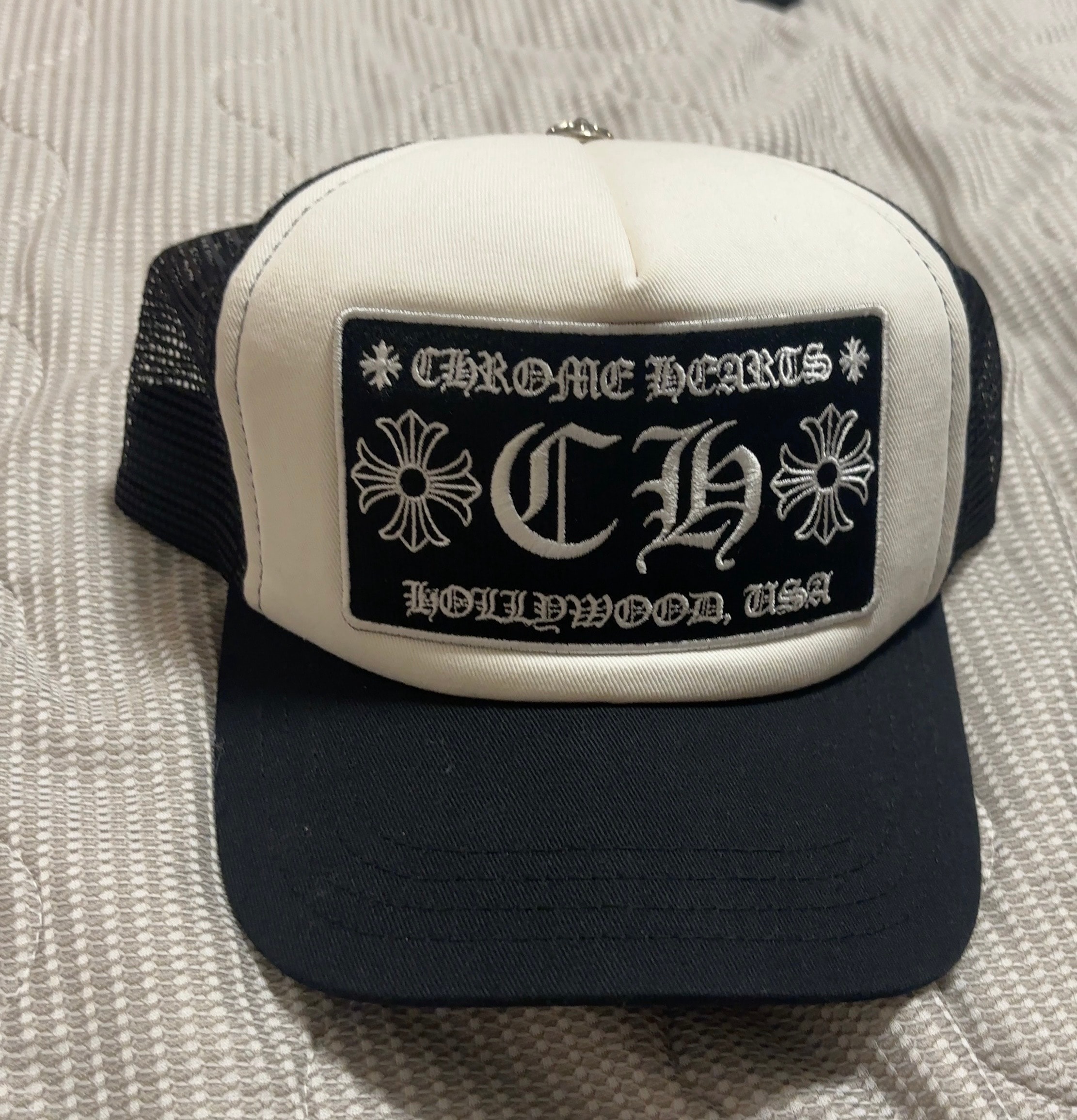 Chrome Hearts Trucker Cap CH "Black/White"