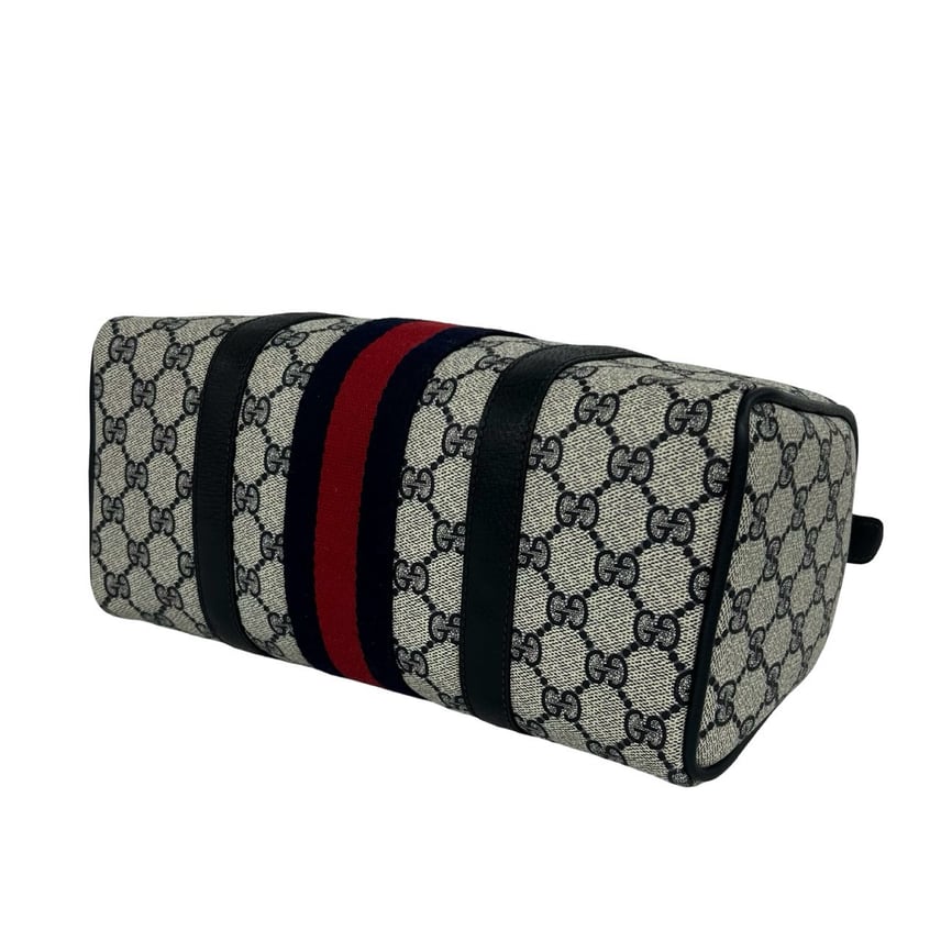 B (目立った傷や汚れなし)】GUCCI グッチ シェリーライン GG ロゴ 柄 B (目立った傷や汚れなし)】GUCCI グッチ シェリーライン GG ロゴ 柄