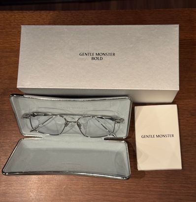 Gentle Monster Atomic 02 "Silver/Clear Lens"