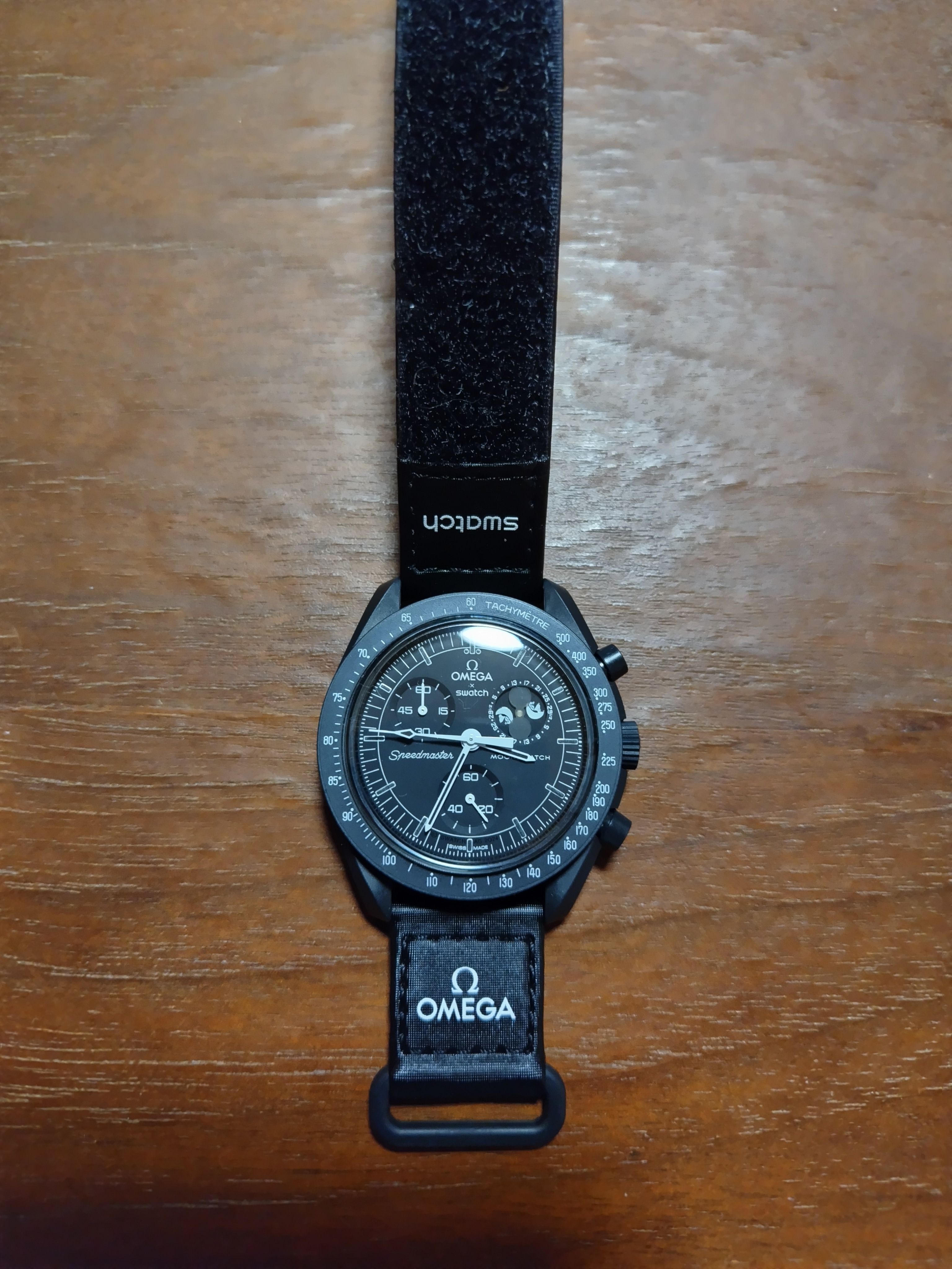 Snoopy x OMEGA x Swatch BIOCERAMIC MoonSwatch Mission To The Moonphase "Black" SO33B700