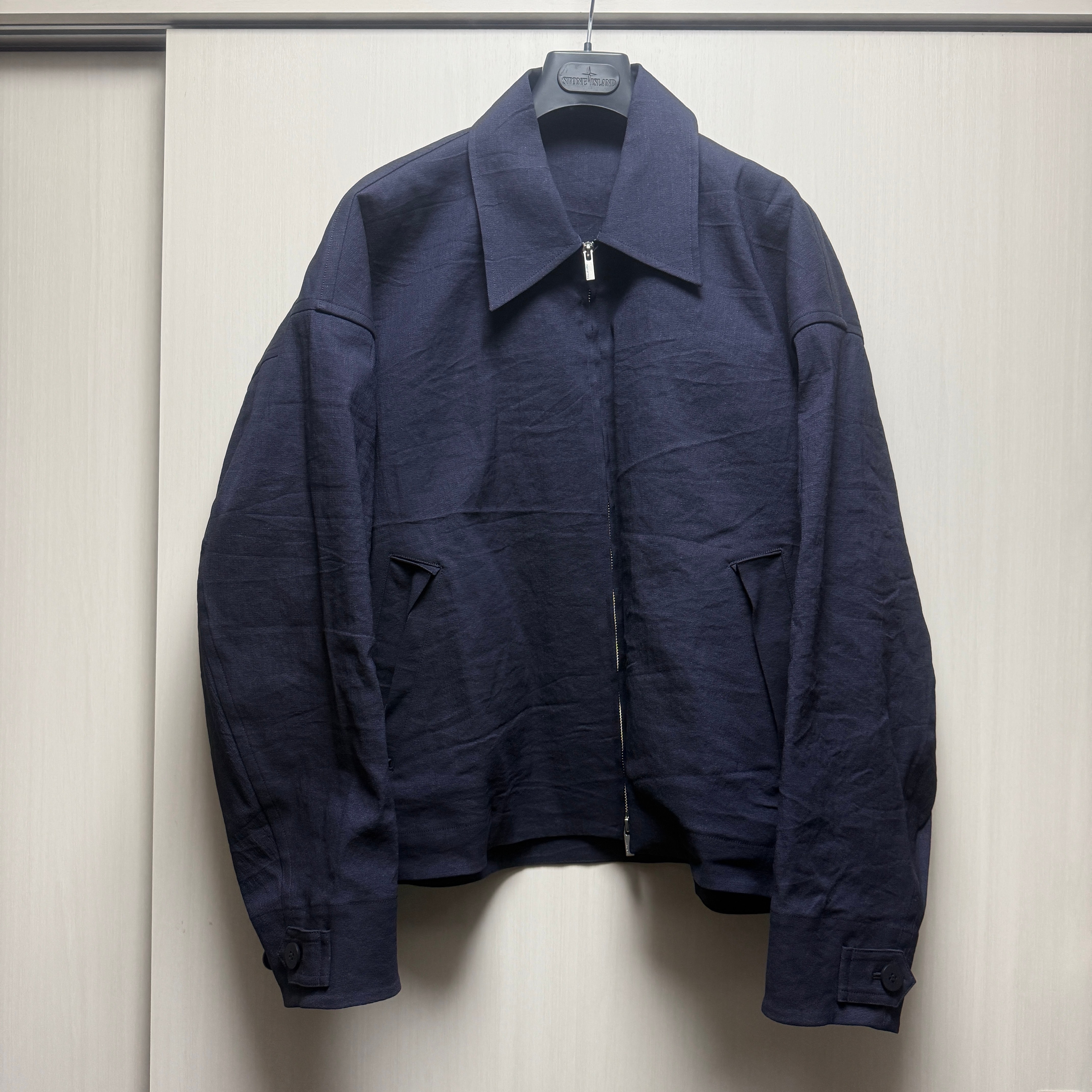 ISSEY MIYAKEブルゾンジャケット