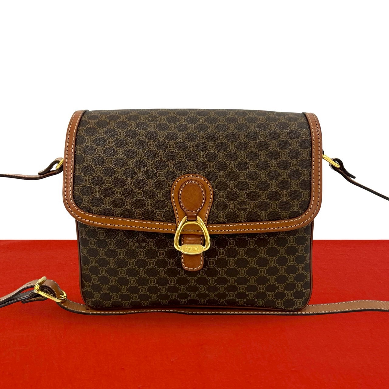 CELINE セリーヌ マカダム ブラゾン ロゴ 柄 レザー PVC ショルダーバッグ ブラウン
 52124