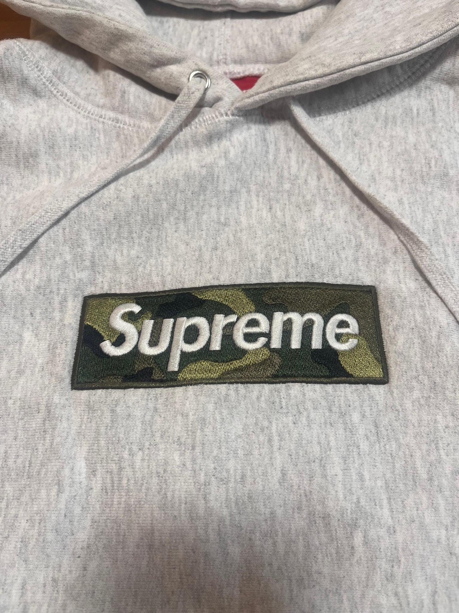 Supreme Box Logo Hooded Sweatshirt "Ash Grey" (23FW)