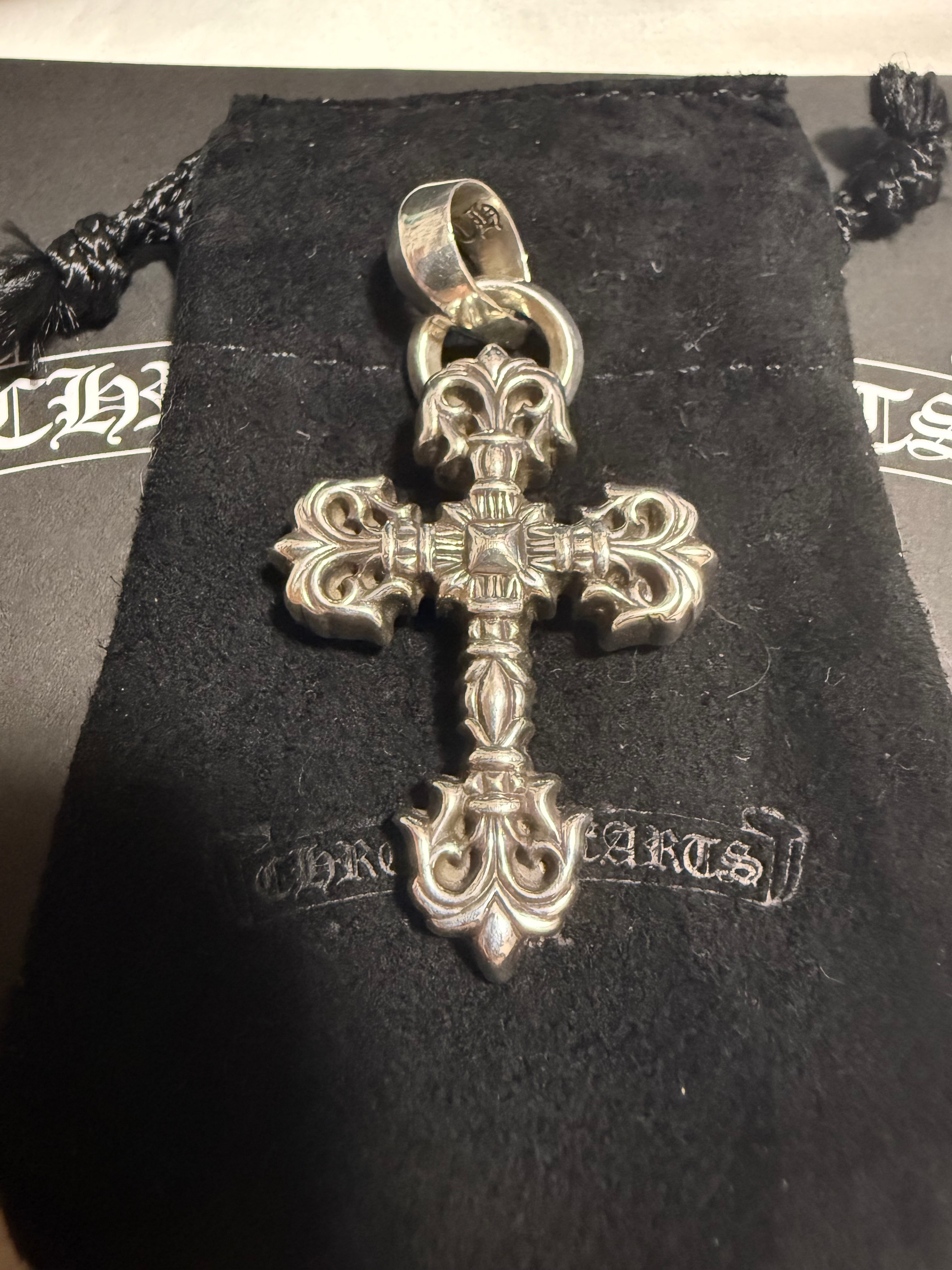 Chrome Hearts Philigree Cross Pendant XS with / Plain Bail "Silver"