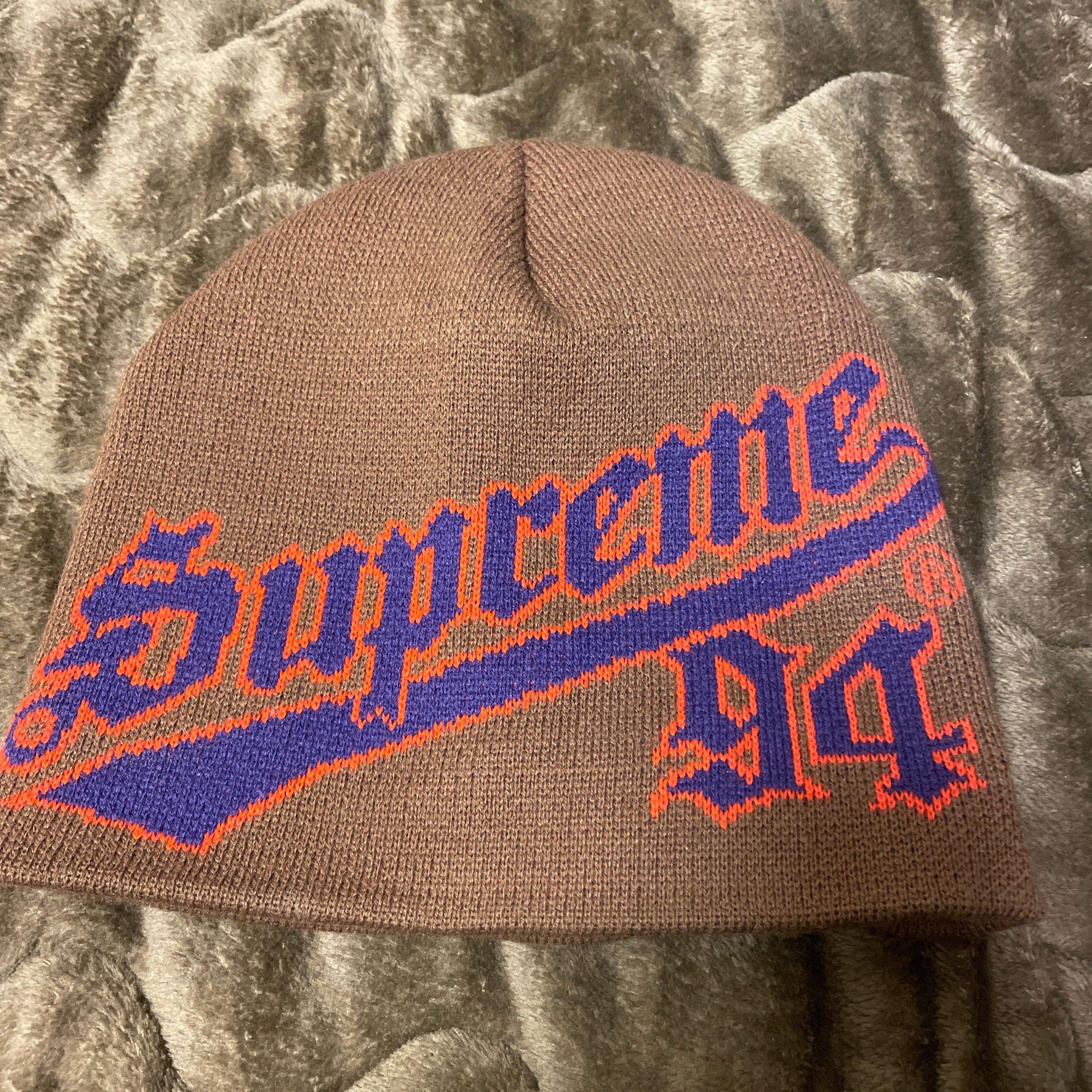 Supreme New Era Script Beanie "Brown"
