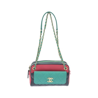 シャネル ショルダーバッグ