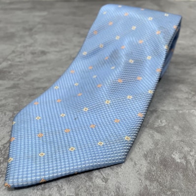 【DOLCE&GABBANA】ドルチェ&ガッバーナ ネクタイ 幾何学 小紋柄 ライトブルー オレンジ イエロー イタリア製 総柄 ジャカード メンズ 紳士