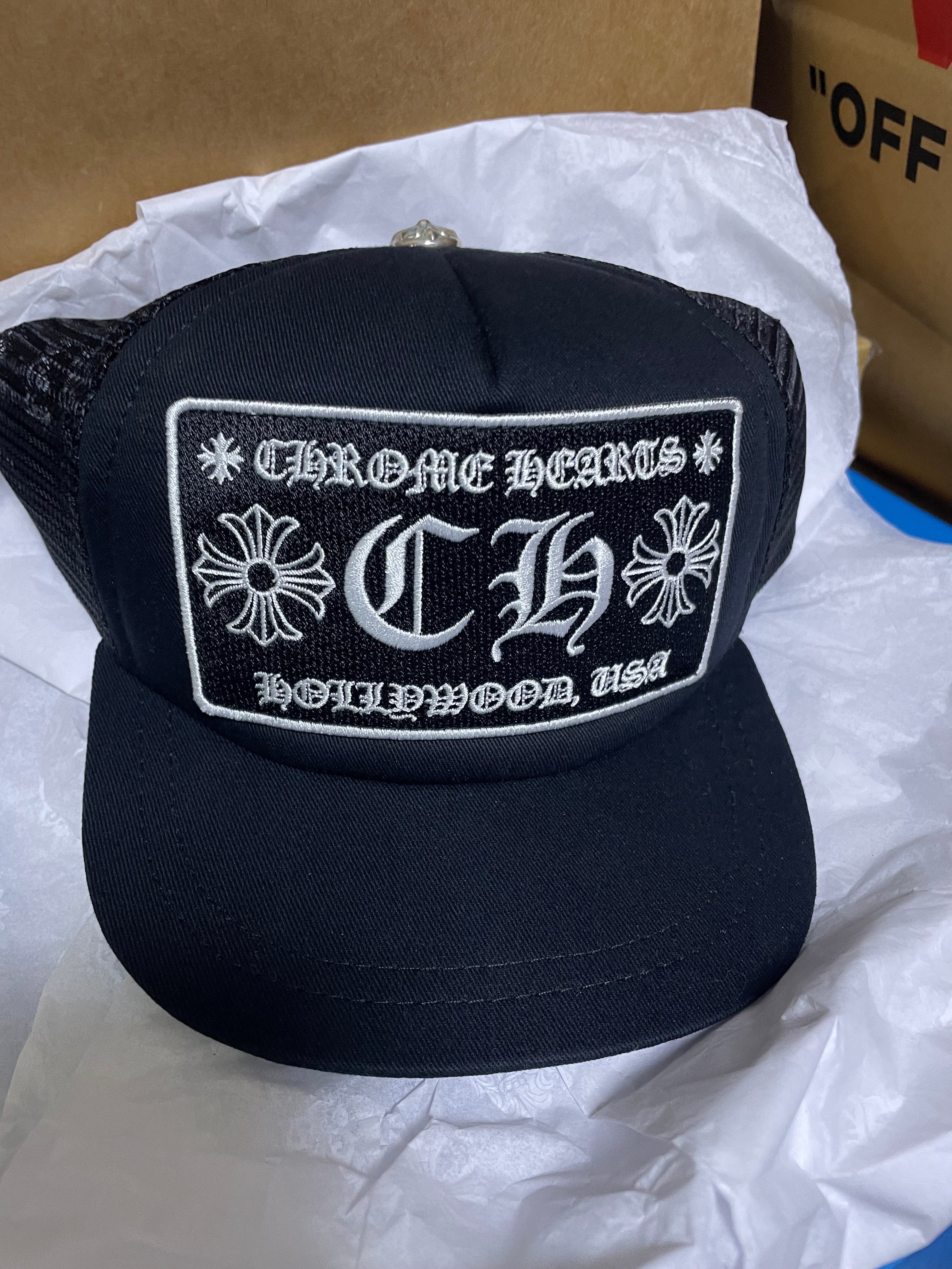 クロムハーツ トラッカー キャップ CH "ブラック"