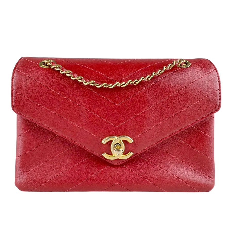 シャネル CHANEL ショルダーバッグ レザー レッド ゴールド レディース【中古】 z9609