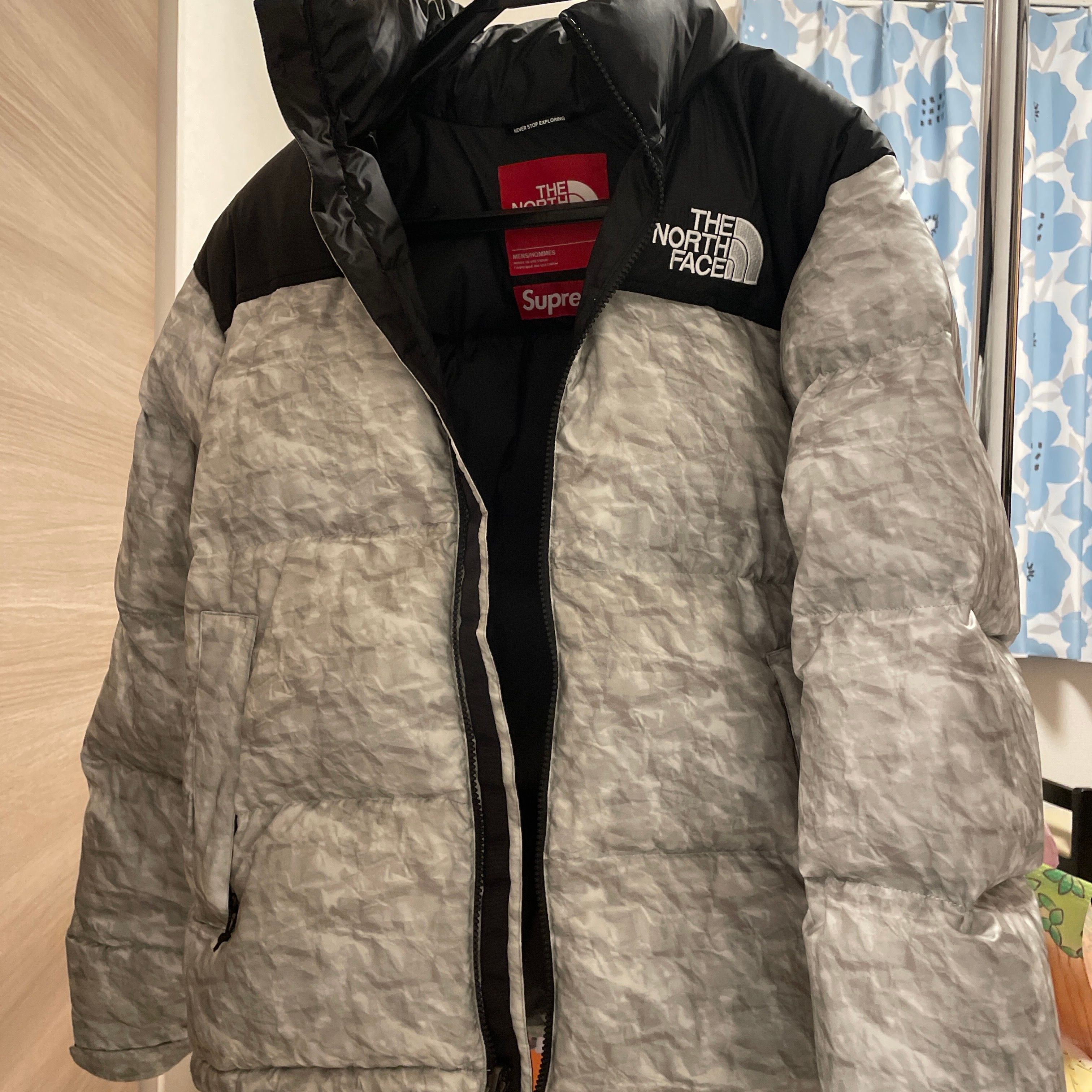 Supreme x The North Face Nuptse Jacket "White Paper Print"