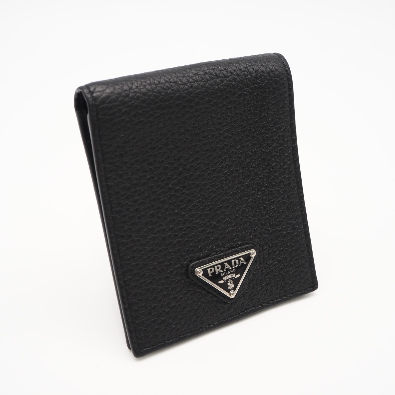 極美品 PRADA プラダ ヴィッテロダイノ レザー 財布 2MO513 二つ折り財布 ブラック カーフレザー メンズ