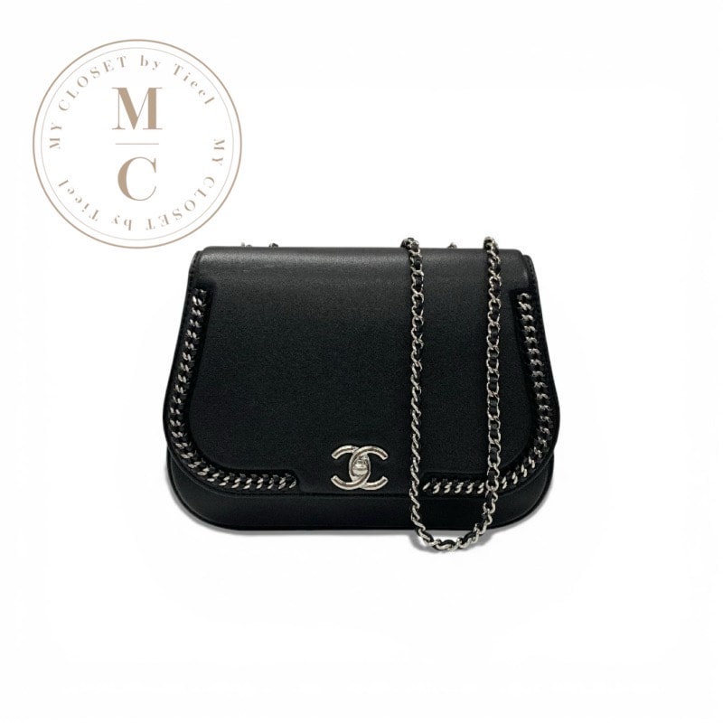 シャネル CHANEL バッグ ショルダーバッグ レザー ブラック 黒 シルバー ターンロック ココマーク チェーン