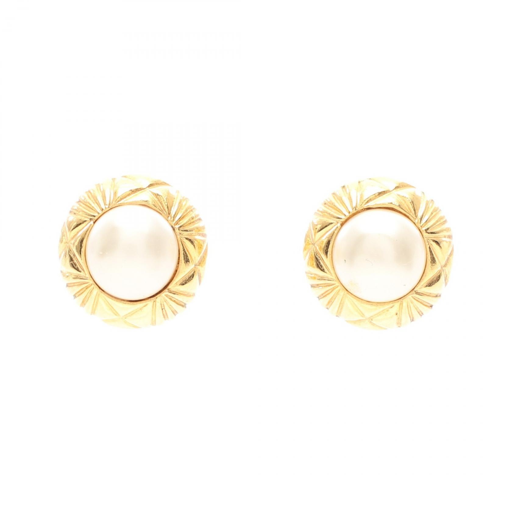 シャネル CHANEL ラウンド イヤリング ジュエリー GP(ゴールドメッキ) フェイクパール レディース ゴールド系 / ホワイト系 【中古】