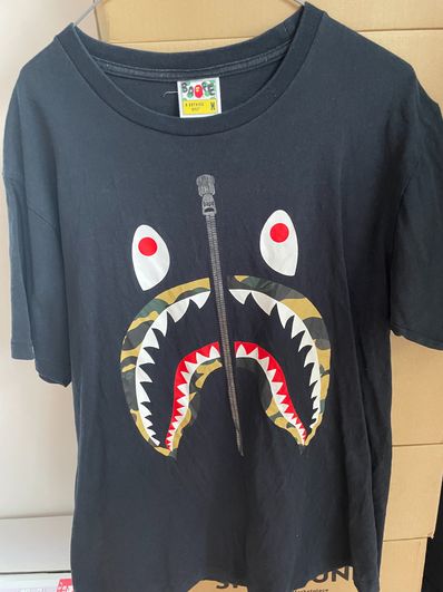 A BATHING APE ABC Gold Zip Shark Tee "Black/Green"
