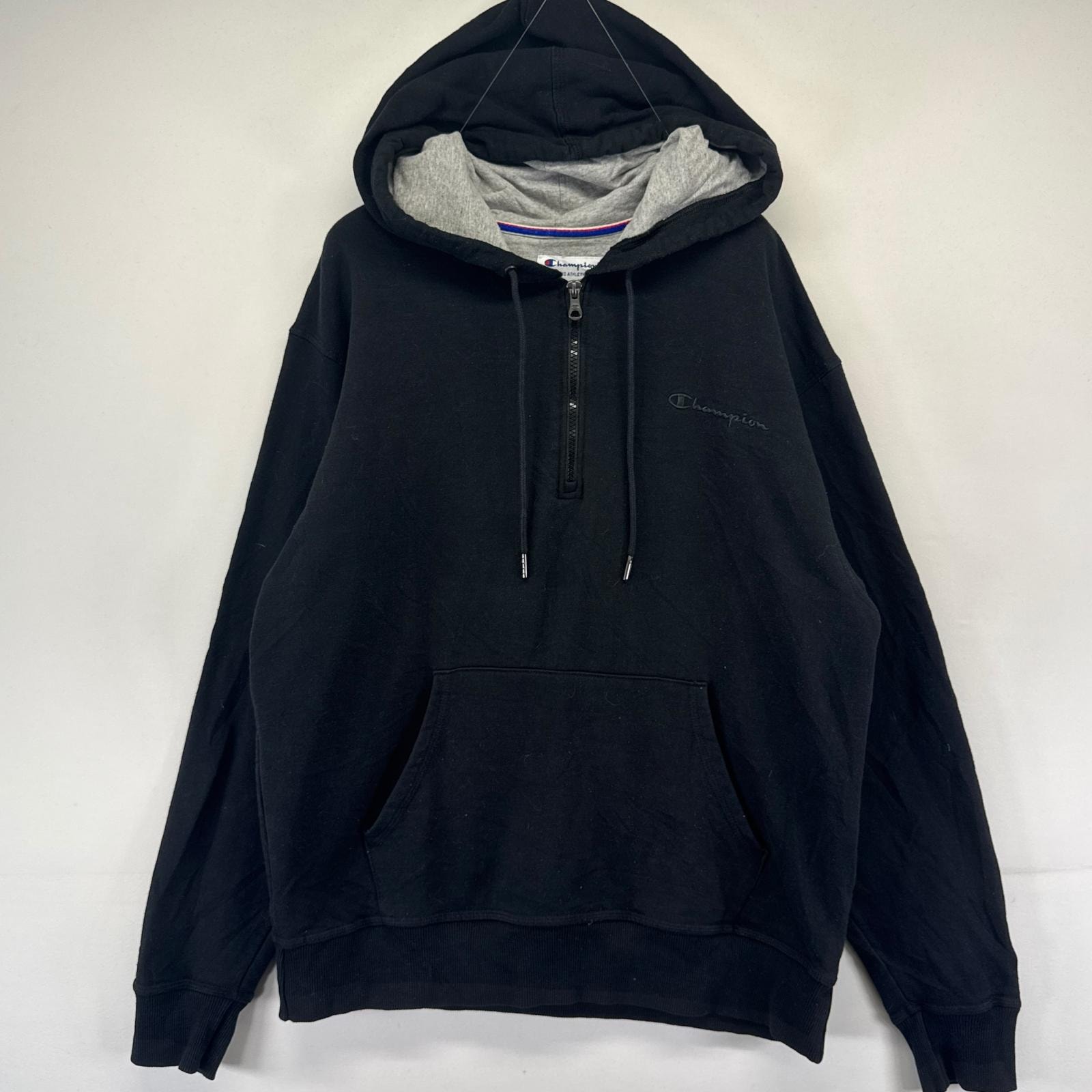 古着 チャンピオン Champion パーカー ハーフジップ スウェット ワンポイントロゴ刺繍 プルオーバー L  ブラック系 メンズ