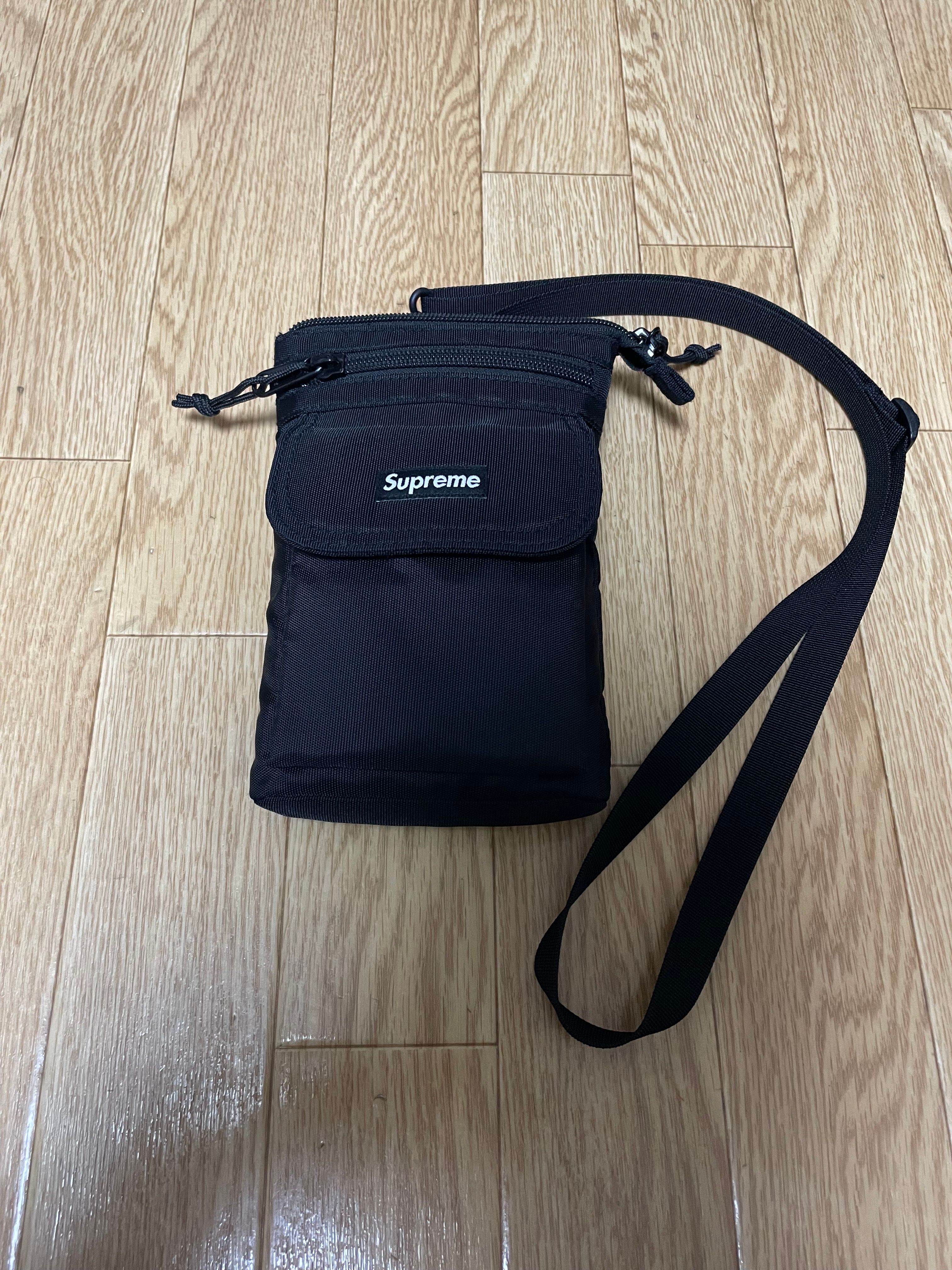 Supreme 19FW Shoulder Bag 