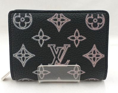 Louis Vuitton Clea Wallet Mahina Flight Mode "Noir"