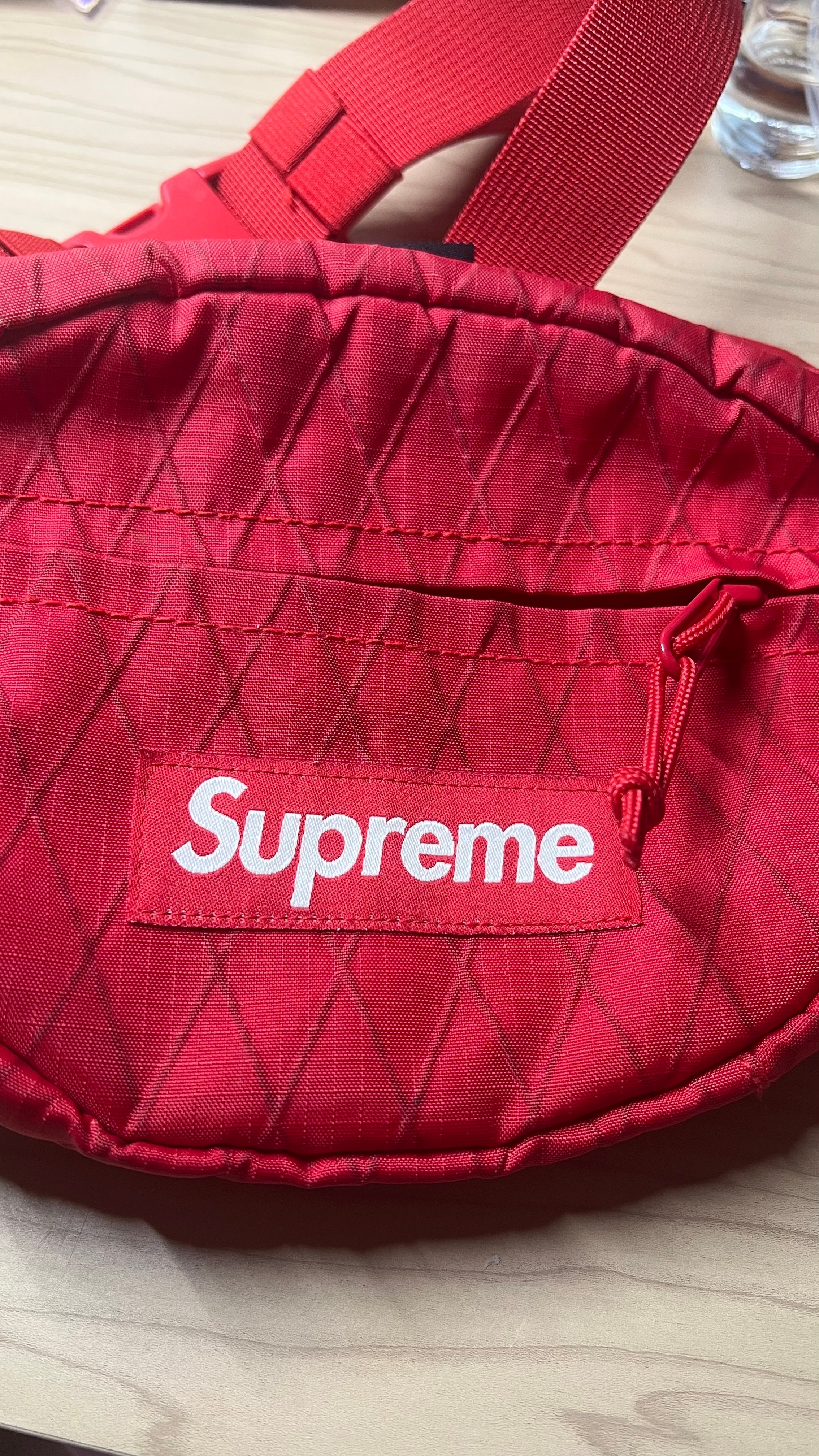 Supreme Waist Bag (19FW) 
