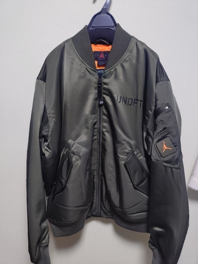 UNDEFEATED x Jordan UNDFTD RNGD Jacket "Olive"