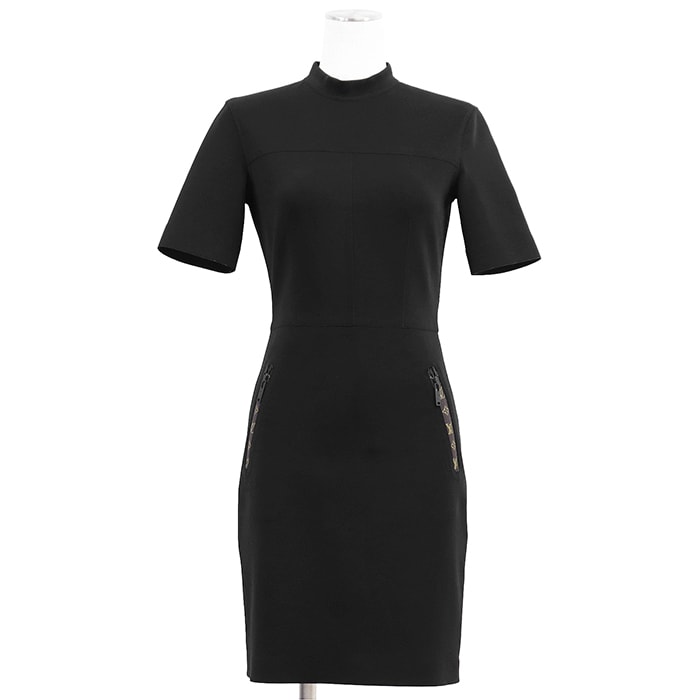 【美品】LOUIS VUITTON ルイ・ヴィトン ワンピース ジャージー サイズ 34 レディース 2020年製 LVロゴ モノグラム ストレッチ ショートスリーブ 半袖 切替 膝下丈 ドレス ブラック 黒 フランス製