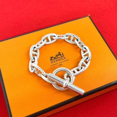 HERMES エルメス シェーヌダンクル GM 12コマ ブレスレット シルバー925 ブレスレット シルバー
11817