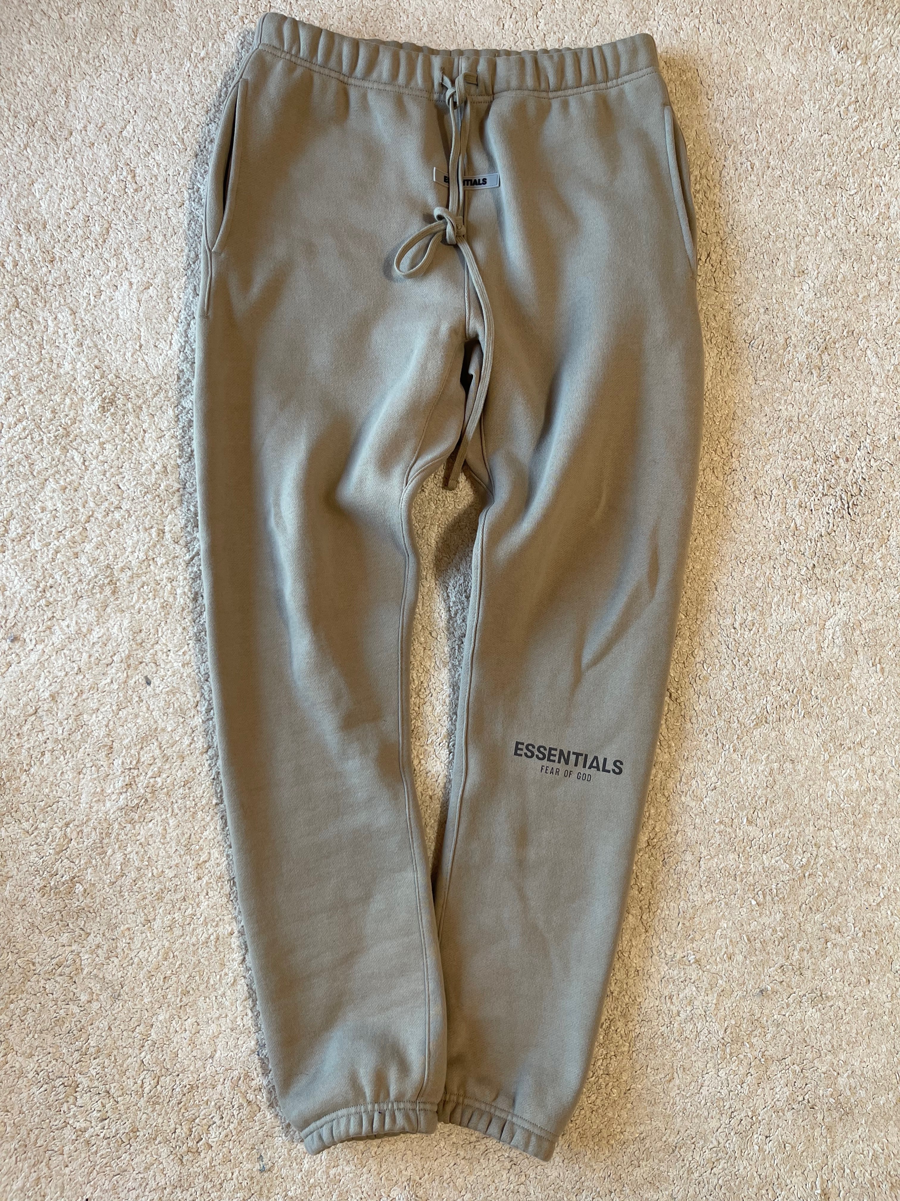 FEAR OF GOD ESSENTIALS Sweatpants "Moss"