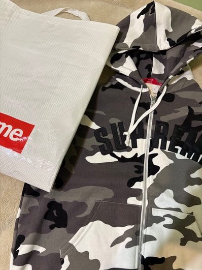 Supreme Arc Thermal Lined Zip Up Hooded Sweatshirt "Snow Camo"