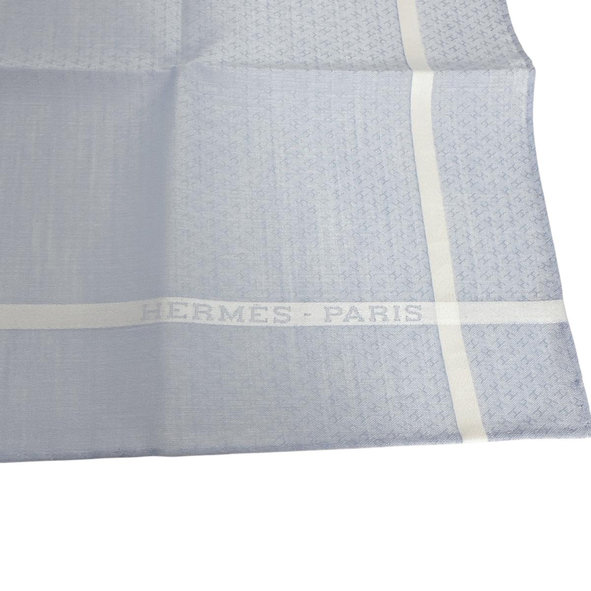 ★新品未使用品★HERMES ★ハンカチーフ★ A (未使用に近い)】エルメス HERMES ハンカチーフ カレ45 ハンカチ