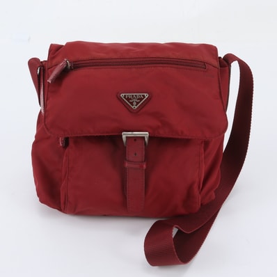 ■美品 プラダ テスート ナイロントライアングルロゴショルダーバッグ
