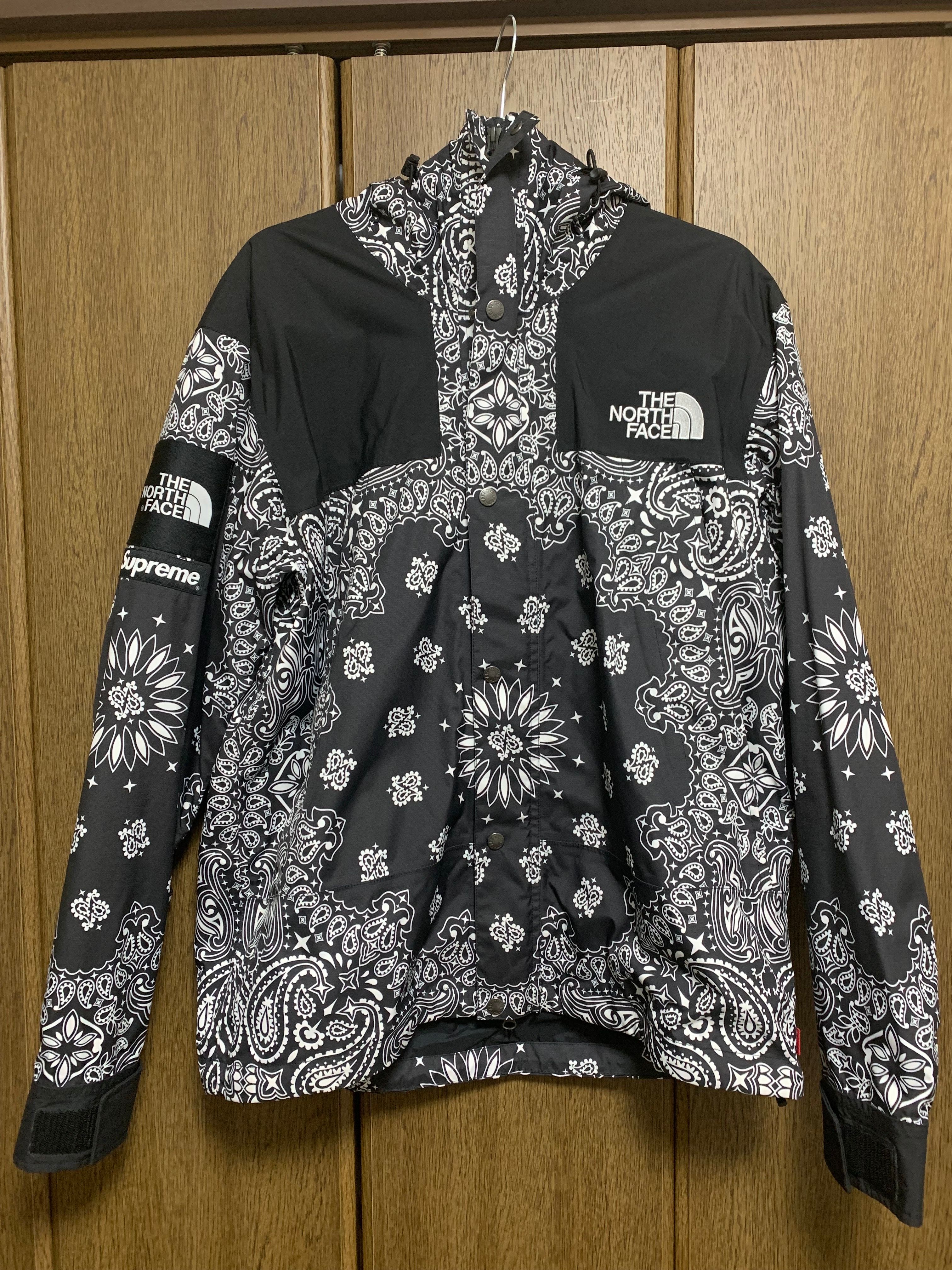 Supreme The North Face Bandana Mountain Parka "Black"